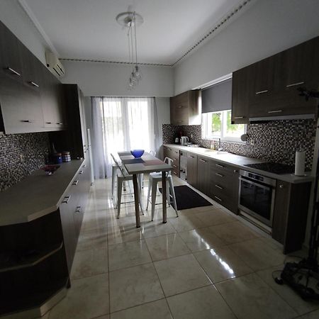D&D Apartment Pírgos Екстериор снимка