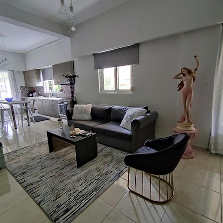 D&D Apartment Pírgos Екстериор снимка